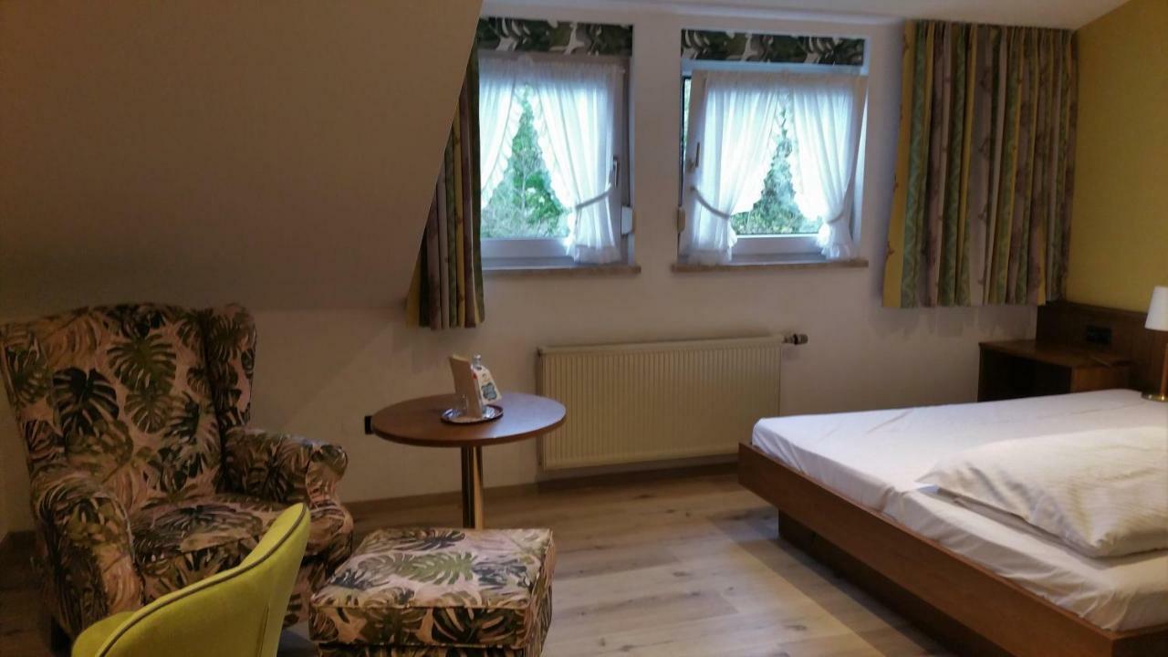 Land-Gut Hotel Zur Bruecke Garni Drolshagen Екстериор снимка