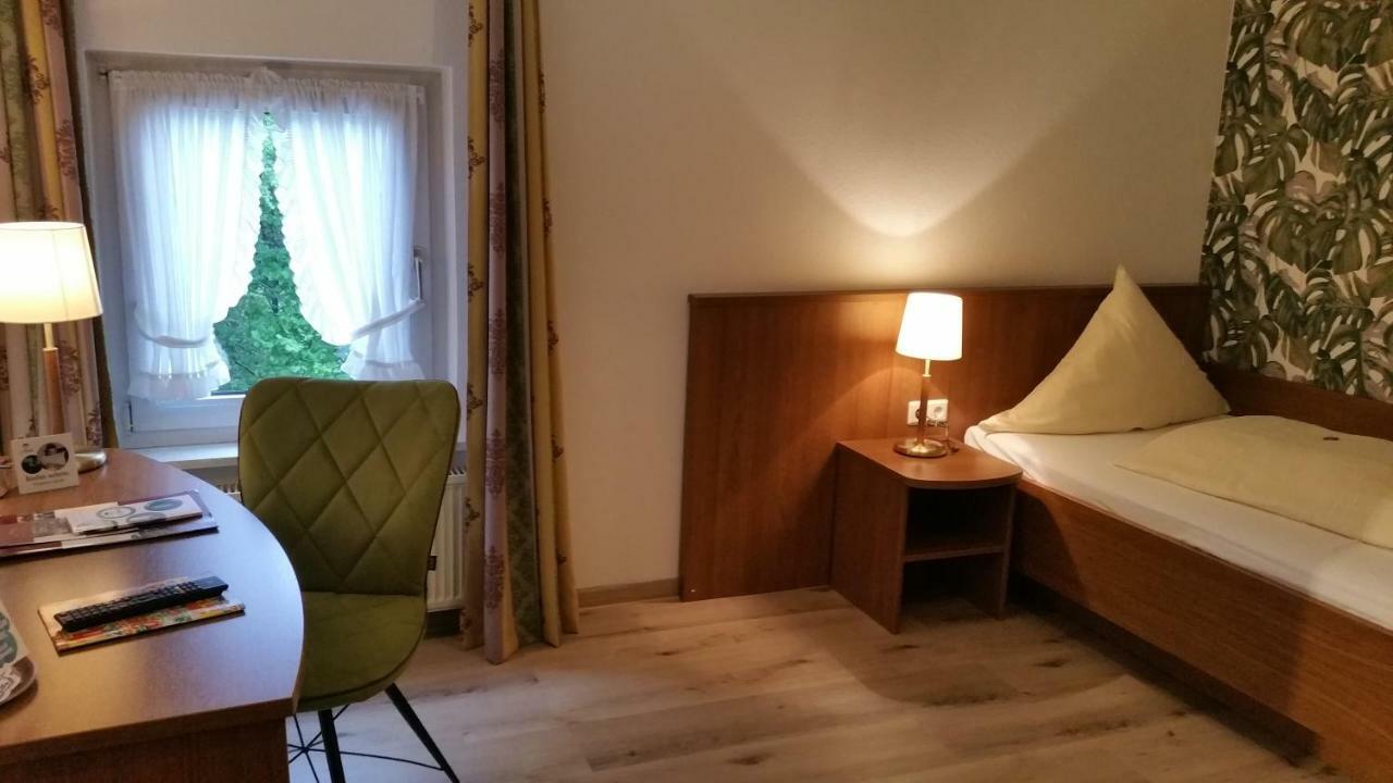 Land-Gut Hotel Zur Bruecke Garni Drolshagen Екстериор снимка